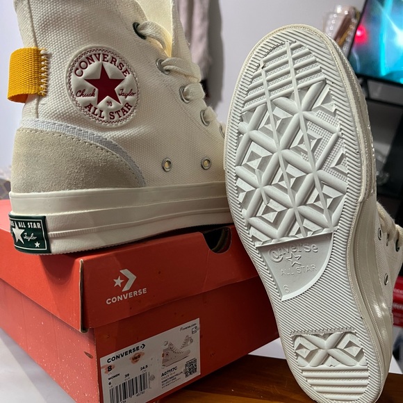 SOLD - Picture 6 of 9